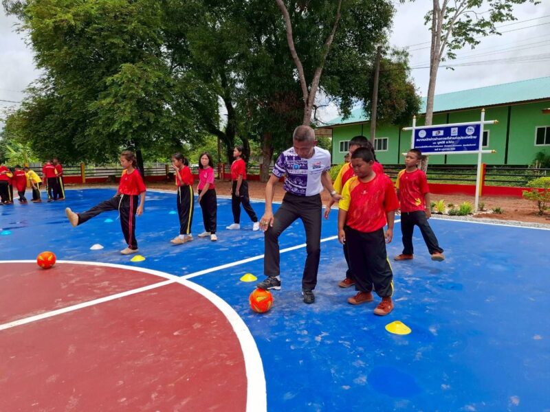 บึงกาฬ รับสนามสมาคมนักข่าวกีฬา สร้างฟุตซอล,วอลเลย์-ตะกร้อสู่อาชีพ