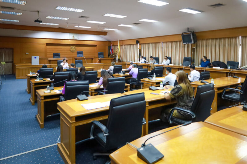ประชุมด่วน ผอ.กอง เร่งติดตามงานต่างๆ ย้ำต้องเกิดประโยชน์ และดำเนินการให้เร็วที่สุด