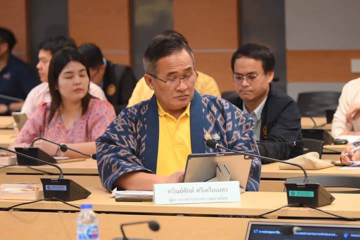 รองปลัด มท.สันติธร นำทีมมหาดไทยประชุมเชิงปฏิบัติการยกระดับการบริหารงานพื้นที่ เสริมความเข้าใจและขับเคลื่อนภารกิจอย่างมีสิทธิภาพ บำบัดทุกข์ บำรุงสุข ให้ประชาชน
