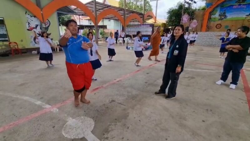 อุบลราชธานี – น้องๆ ด้อยโอกาสใจฟู ซ้อมรำร่วมแห่เทียนพรรษา