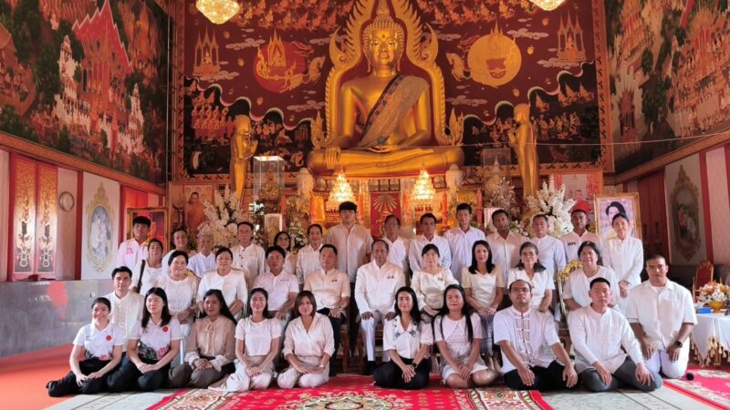 ผู้ว่าประจวบจัดพิธีทำบุญใหญ่ 3 ศาสนา พุทธ คริสต์ อิสลาม เสริมความเป็นสิริมงคลให้จังหวัดประจวบฯ หลังจากที่ผ่านมาเกิดอุบัติเหตุใหญ่หลายครั้ง