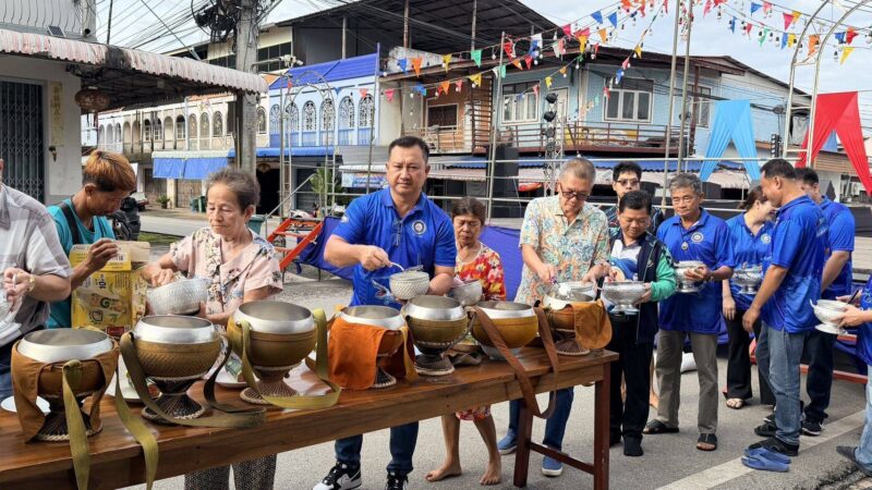 คณะกรรมการชุมชนตลาดคลองพลูร่วมกับผู้นำท้องถิ่นผู้นำท้องที่จัดงานประเพณีวิ่งควายคลองพลู ประจำปี 2568 ในปีนี้เน้นไปที่การแสดงศิลปะเอ็งกอ