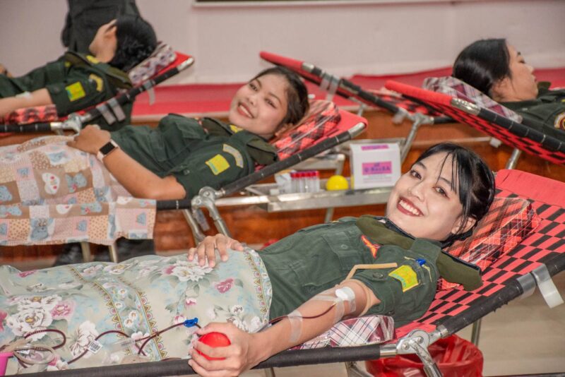 มทบ.27 รวมพลังจิตอาสา “ให้เลือด ให้ชีวิต” ถวายเป็นพระราชกุศล แด่แม่แห่งแผ่นดิน