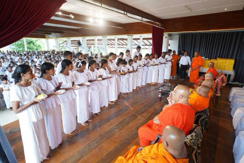ปทุมธานี – ไทย-ศรีลังกา ร่วมยกระดับเยาวชนพุทธ มอบรางวัลสอบธรรมะ 200 รางวัลที่ ร.ร.สอนพระพุทธศาสนาในศรีลังกา