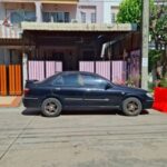 เพื่อนบ้านไม่จบ! สาววัย 36 อุ้มลูก 3 ขวบ แจ้งความน้ำตานองกลางดึก ถูกยกแท่นแบริเออร์ขวางบ้าน ซ้ำฝ่าฝืนคำสั่งศาล