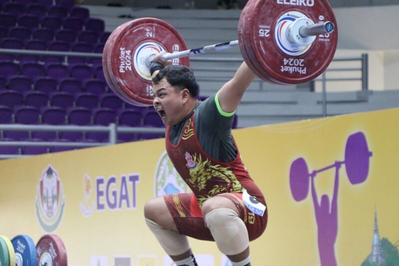 “ภัทรธิดา วงษ์สิงห์” จากโรงเรียนกีฬาเทศบาลนครนครสวรรค์ เอ ฟอร์มเฉียบเก็บเรียบ 3 เหรียญทอง รุ่น 77 กิโลกรัม หญิง