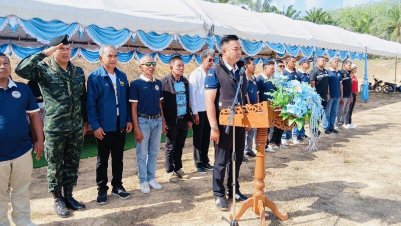 ชุมพร-“นายกโต้ง” เปิดมหกรรมกีฬา “สองพี่น้องเกมส์” ระเบิดศึก 7 หมู่บ้าน ขนทัพประชาชนนับพันสร้างประวัติศาสตร์ความสามัคคี