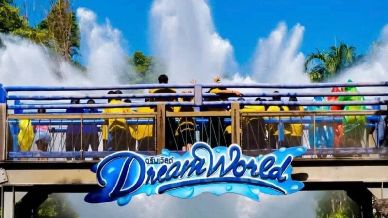 ปทุมธานี – สวนสนุกดรีมเวิลด์รับวันแรงงาน ชูแพ็กเกจ 490 บาท ดึงนักท่องเที่ยวใกล้กรุง