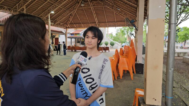 ปทุมธานี – ครอบครัวร่ำไห้รับศพหนุ่มเหยื่อรถไฟชนรถเมล์ตั้งบำเพ็ญกุศลวัดคลองหนึ่ง