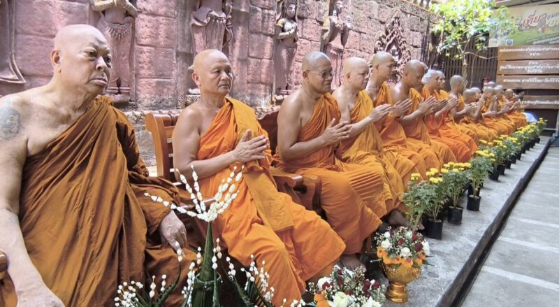 นครนายก – วัดคีรีวันจัดงานสืบสานประเพณีสงกรานต์ไทยเวียงสรงน้ำพระ-สามเณร