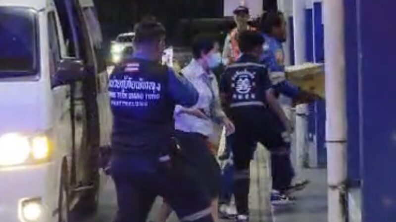 นาที จนท.แท็คทีมเร่งนำส่งอวัยวะไตและดวงตาให้ทันเวลา