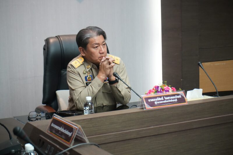 จ.จันทบุรีผลักดันจัดตั้งศูนย์ Fruit Processing Center เพื่อยกระดับอุตสาหกรรมผลไม้ไทย ยืดอายุผลผลิตก่อนส่งออกตลาดจีนและเพิ่มมูลค่าด้วยการแปรรูป