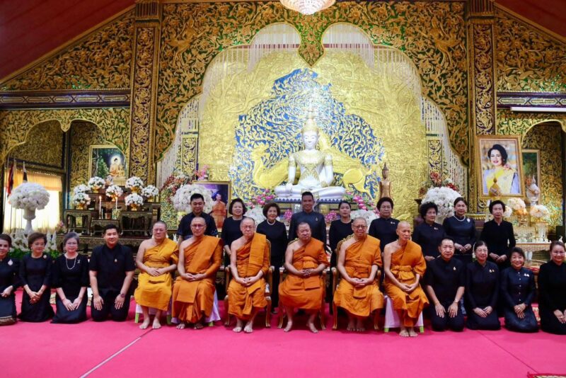 ชลบุรีจัดพิธีสวดพระพุทธมนต์อุทิศถวาย “สมเด็จพระนางเจ้าสิริกิติ์ พระบรมราชินีนาถ พระบรมราชชนนีพันปีหลวง” ครั้งที่ 4 ประจำเดือนพฤษภาคม