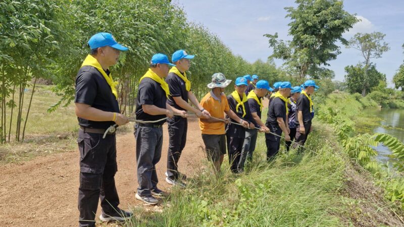 ข่าว จิตอาสาฯโคราชร่วมใจกันกำจัดวัชพืชและทำปุ๋ยหมักแจกจ่ายประชาชนฟรีเพื่อเฉลิมพระเกียรติ สมเด็จพระนางเจ้า ฯ พระบรมราชินี เนื่องในโอกาสพระราชพิธีมหามงคลเฉลิมพระชนมพรรษา 4 รอบ 3 มิถุนายน 2569