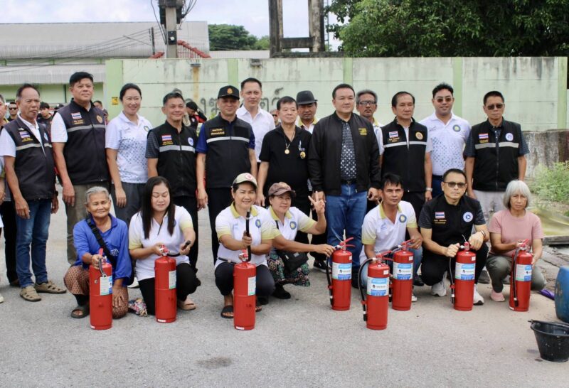 ท.เมืองจันท์ เผยแพร่ความรู้ฝึกอบรมการดับเพลิงเบื้องต้น เสริมทักษะประชาชนรับมืออัคคีภัยลดความเสี่ยงและความสูญเสียจากเหตุเพลิงไหม้ที่อาจจะเกิดขึ้นในชุมชน
