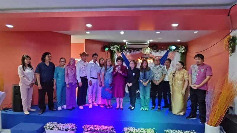 เปิดตัว “ชมรมรุ่นใหญ่วัยเก๋า” สุดคึกคัก ชาวทุ่งครุรวมพลังสร้างสังคมแห่งความสุข ย้ำอายุเป็นเพียงตัวเลข