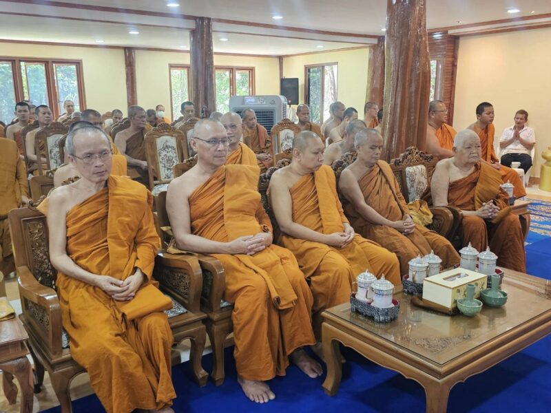 ศิษยานุศิษย์ร่วมพิธีบำเพ็ญกุศล 50 วัน “หลวงปู่บัวเกตุ” พระเกจิผู้เปี่ยมเมตตาแห่งวัดช่องลมนาเกลือ