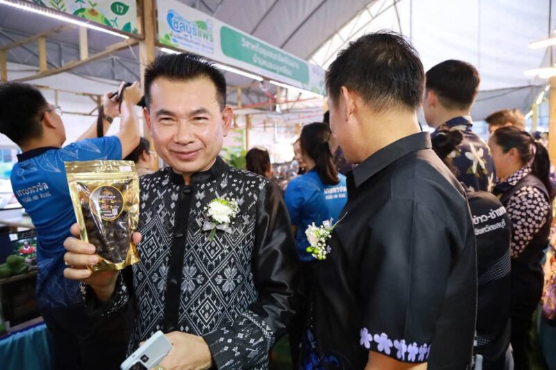 ชลบุรีจัดยิ่งใหญ่ “ชลบุรีแฟร์ นวัตกรรมเกษตร สู่อนาคต FARMING THE FUTURE” ชวนช้อป ชิม ของดีจากเกษตรกรทั่วจังหวัด