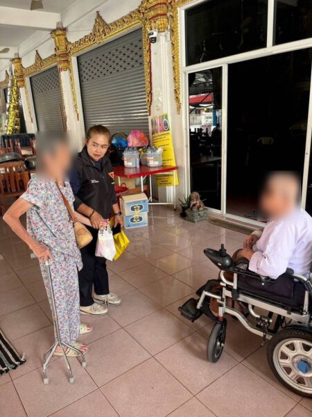 สส.แอนศิริ เร่งช่วยเหลือผู้สูงอายุไร้ที่พัก ประสานวัดบางมดโสธารามรับดูแลชั่วคราว ก่อนส่งต่อบ้านบางแค