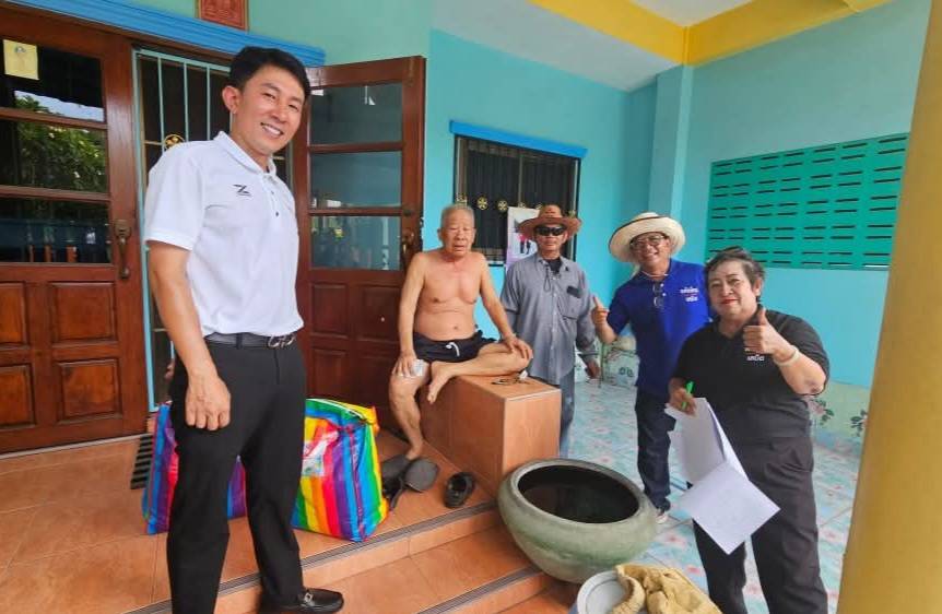 สท.น็อตเสม็ด” ลุยทุกปัญหาเดินหน้าขับเคลื่อนนโยบาย”นายกแยม” รับฟังทุกเสียงร้องเรียน พร้อมเร่งประสานช่วยเหลือประชาชน