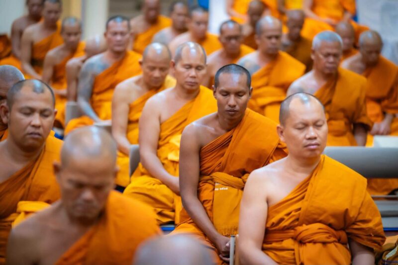 ปทุมธานี พระสังฆาธิการโคราช 160 รูป เข้าปฏิบัติธรรม แลกเปลี่ยนแนวทางบริหารกิจการคณะสงฆ์ มุ่งทำนุบำรุงพระพุทธศาสนา