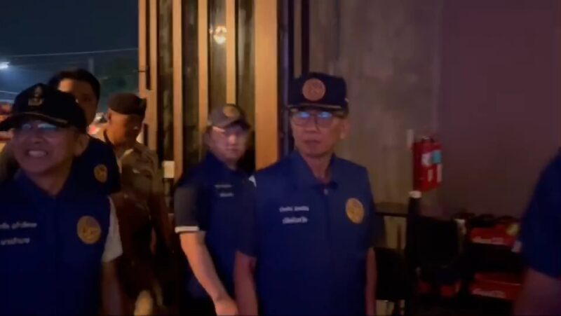 ผู้ว่าราชการจังหวัดสงขลา สั่งการด่วนบูรณาการทุกภาคส่วน ลงพื้นที่ตรวจเข้มสถานบันเทิงในอำเภอหาดใหญ่ ยกระดับมาตรการความปลอดภัยและระบบป้องกันอัคคีภัย ป้องกันเหตุซ้ำรอยเพลิงไหม้ “โรงเบียร์ ณ ลาดพร้าว” กรุงเทพมหานคร