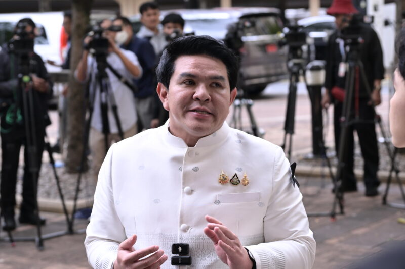 ‘สุรศักดิ์’ ชง ครม. แยกกระทรวงท่องเที่ยว-กีฬา ปูทางตั้ง ‘กระทรวงการกีฬา’ เต็มรูปแบบ ชูยุทธศาสตร์ “วิทย์กีฬา-เศรษฐกิจกีฬา” พร้อมผุด 2 สถาบันชาติดันวงการกีฬาไทยสู่สากล