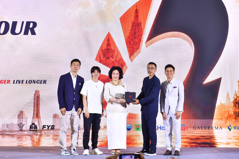 เปิดตัวศูนย์ออกกำลังกายTHE O2 BANGKOK & Sapsiree Badminton Academy ดิ โอทู แบงค็อก และ ทรัพย์สิรี แบดมินตัน อะคาเดมี