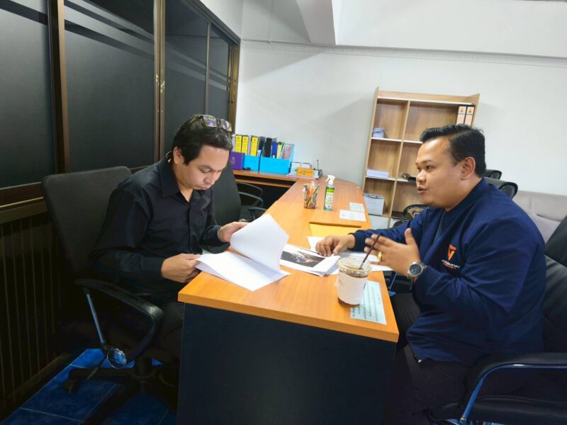 พังงา-แกนนำกลุ่มรักษ์บ้านเกิดร้อง ป.ป.ช.พังงา ตรวจสอบเจ้าหน้าที่รัฐ ปมแยกคดีบุกรุกเหมืองหินเก่าถ้ำทองหลาง หวั่นเอื้อนายทุน
