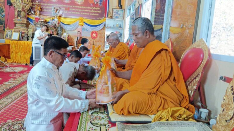 ชุมพร – ​ฮือฮาปาฏิหาริย์เขาสามล้าน! ทูลกระหม่อมฯ พระราชทานเทียนพรรษา สายมูเปิดตำนาน “่พญาครุฑแก้ดวงตก” พระอาจารย์อำนาจ ขลังจนสายมูทั่วประเทศต้องตะลึง!