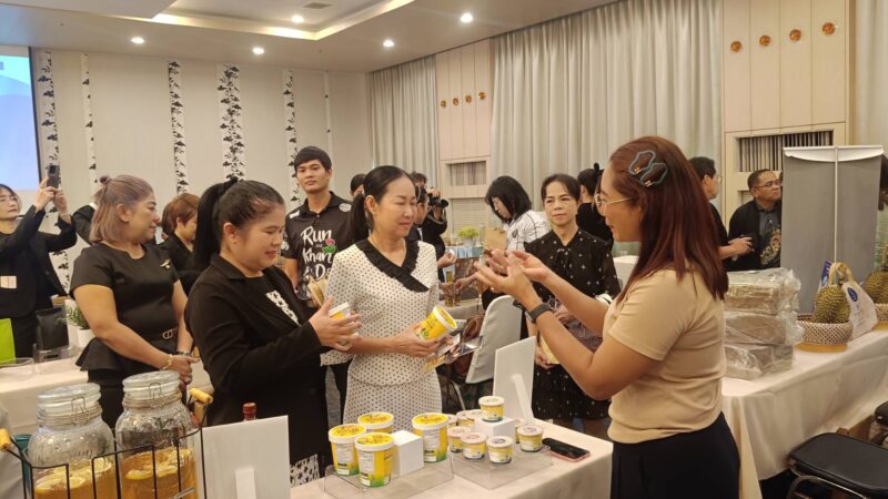 ประจวบคีรีจันธ์ _พาณิชย์จังหวัดประจวบฯ จัดกิจกรรมจับคู่เจรจาธุรกิจ พัฒนาศักยภาพ ผู้ประกอบการ ขยายช่องทางการค้า สู่การค้าระหว่างประเทศ