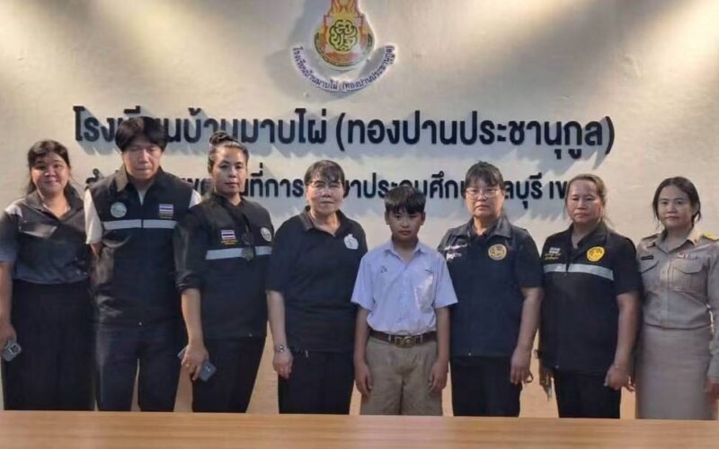 “นายก น้ำพุ” ห่วงใยอนาคตเยาวชน ลงพื้นที่เยี่ยมบ้านนักเรียน 28 รายเก็บข้อมูลพิจารณามอบทุนการศึกษาช่วยเหลือผู้ยากไร้และผู้ด้อยโอกาส