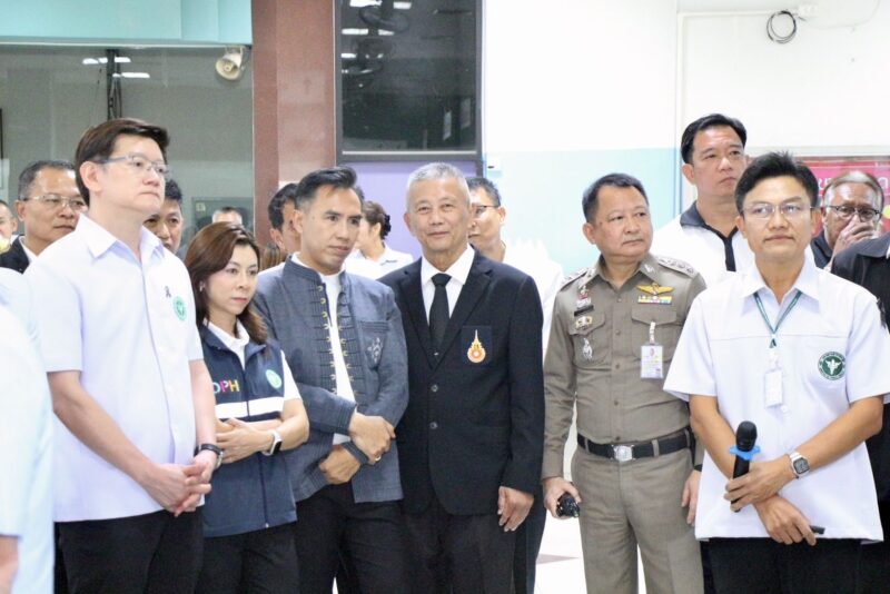 ลพบุรี รัฐมนตรีว่าการกระทรวงสาธารณสุข (ท่านพัฒนา พร้อมพัฒพัฒน์) ตรวจเยี่ยมหน่วยบริการโรงพยาบาลโคกสำโรง จังหวัดลพบุรี