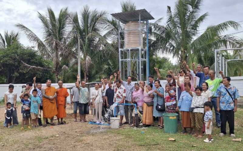 สำหรับเก็บน้ำบาดาลแทนปั๊มน้ำคันโยกด้วยมือ สำหรับวัดสามแยกพัฒนาและชุมชน หมู่ 10 ต.แม่เล่ย์ อ.แม่วงก์ จ.นครสวรรค์