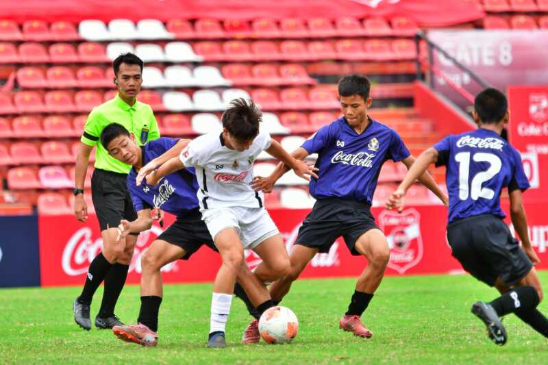 ชลบุรี-ชัยนาท ไม่พลาด อัสสัม, แม่โจ้ ฮึด คว้าตั๋ว ลิ่วรอบรองฯ โค้ก คัพ U17 รอบชิงแชมป์ประเทศไทย