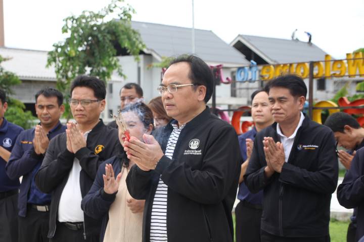 รองอธิบดีกรมประชาสัมพันธ์ลงพื้นที่ร้อยเอ็ด ให้กำลังใจเจ้าหน้าที่ ชู AI ยกระดับงานสื่อรัฐ สู่สื่อหลายแพลตฟอร์ม