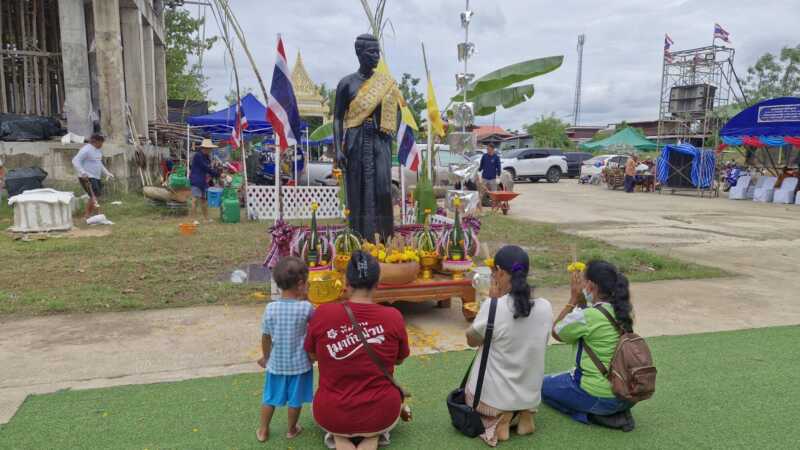 ข่าว โคราชจัดพิธีใหญ่งานเททองหล่อรูปเหมือนท้าวสุรนารี(คุณหญิงโม)วัดหนองซำเพื่อเป็นที่สักการะยึดเหนี่ยวจิตใจของชาวโคราช