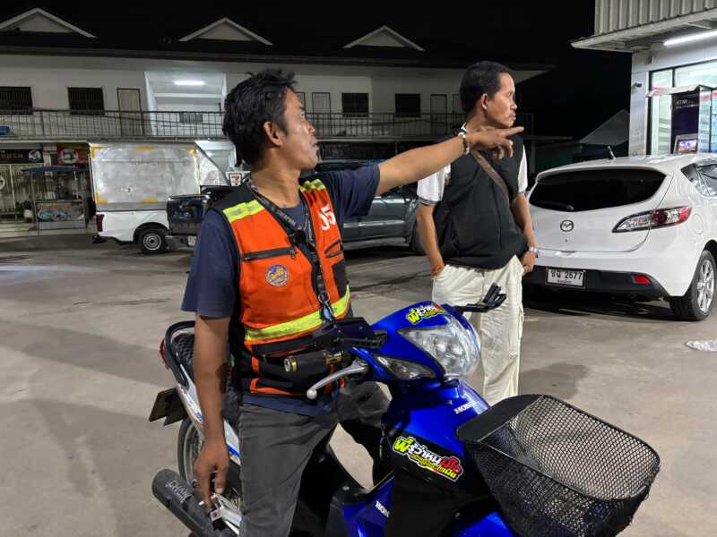 พัทยา หนุ่มวัยรุ่นตะโกนให้ของลับ ถูกกลุ่มคนขับโบล์ทนับสิบรุมสกรัมยับ
