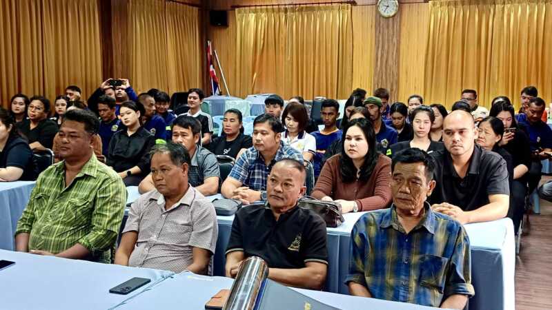 ประจวบคีรีขันธ์ _อบต.อ่างทอง จัดโครงการเพิ่มประสิทธิภาพการปฏิบัติงาน เจ้าหน้าที่ป้องกันและบรรเทาสาธารณภัย และพนักงานส่วนตำบล เสริมศักยภาพ พร้อมรับมือทุกสถานการณ์