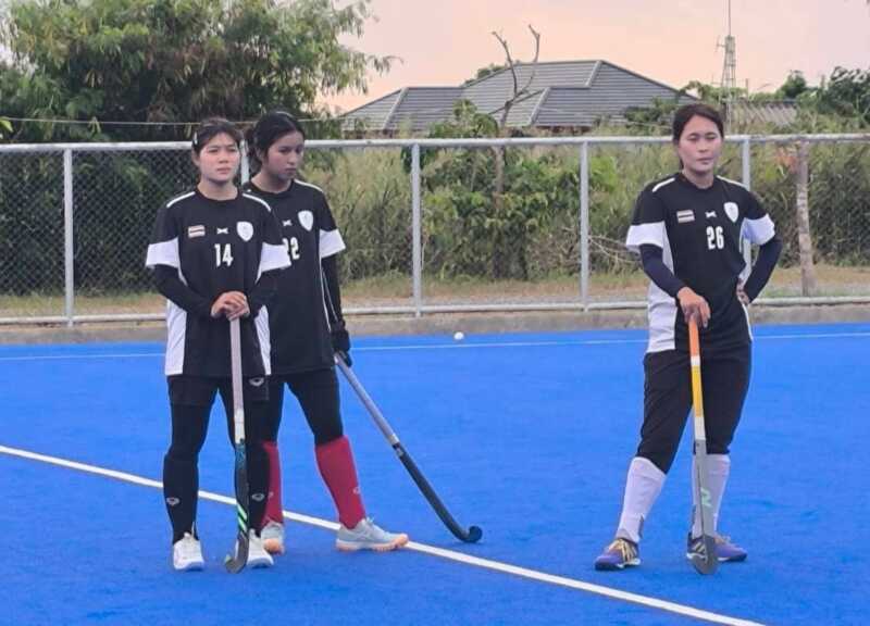 ฮอกกี้ไทยพร้อมสู้ศึกเอเชียนเกมส์ ญี่ปุ่น ระหว่างวันที่​ 9​ ก.ย.-4​ ต.ค.นี้​ โดยทาง“นายกชัยภักดิ์” ตั้งเป้า ทีมฮอกกี้ชายจบอันดับ​ 10 ส่วนทีมฮอกกี้หญิงหวังติดท็อป 5 ของเอเชีย