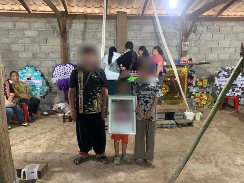 ปทุมธานี – พ่อม่ายร้องปวีณารพ.รัฐแม่ฮ่องสอนผ่าคลอดพลาดเมียดับทิ้งลูก 3 คน
