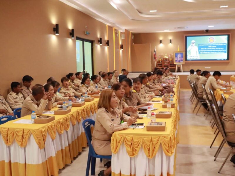 ดาต้าเซนเตอร์ชี้แจงขอโทษประชาชนบ้านฉาง กรณีการสร้างดาต้าเซนเตอร์ ที่บ้านฉาง มีเสียงครหาว่าเป็นโรงงานสร้างเกินพื้นที่รุกล้ำลำน้ำ