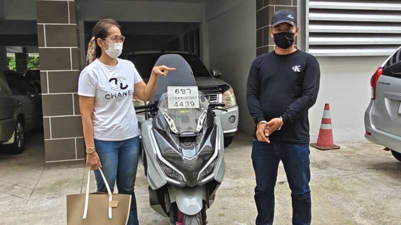 ปทุมธานี – ตร.รวบหนุ่มในแอปหาคู่ลวงสาวไปทำบุญก่อนเชิดรถจยย.หนี