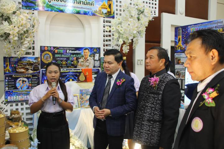 ร้อยเอ็ดจัดใหญ่ “มหกรรมนวัตกรรมการศึกษา” เชิดชูคนทำงาน เปิดเวทีโชว์ Best Practice ยกระดับผู้เรียนสู่ศตวรรษที่ 21
