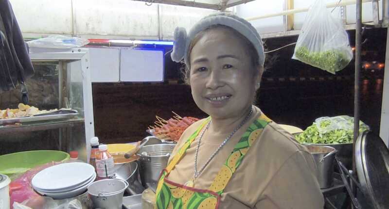 นครนายก – ร้านก๋วยเตี๋ยวเจ๊ปิ๋มตอง555 อร่อยริมทาง กินอิ่มแบบจุกๆให้เยอะขวัญใจประชาชน