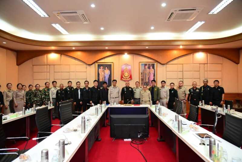 กองทัพภาคที่ 2 ประชุมคณะอนุกรรมการ พัฒนา เพื่อป้องกัน ตามยุทธศาสตร์ต่อสู้เบ็ดเสร็จ ผนึกกำลัง หน่วยงานพัฒนาเพื่อความมั่นคง ในพื้นที่ชายแดนไทย กัมพูชา พัฒนาอย่างต่อเนื่องในทุกมิติ