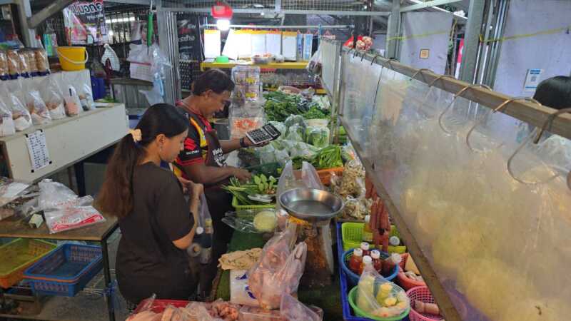 โคราช ไทยช่วยไทย พลัส 60/40 กระตุ้นเศรษฐกิจ 4 เดือน ร้านค้าชี้ช่วยเพิ่มยอดขาย 30% หวั่นจบโครงการเงินสะพัดแผ่ว วอนรัฐต่อมาตรการ