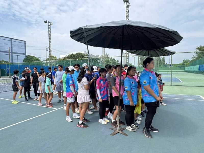 นางอุดมลักษณ์ ศิริกุลเลิศรัฐ นายกสมาคมกีฬาซอฟท์เทนนิสแห่งประเทศไทย ร่วมกับสมาคมกีฬาแห่งจังหวัดสมุทรสาคร และชมรมซอฟท์เทนนิสจังหวัดสมุทรสาคร จัดการแข่งขันซอฟท์เทนนิสสมุทรสาครแชมเปี้ยนชิพ ประจำปี 2569