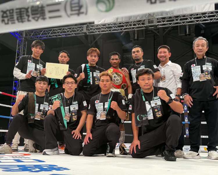 “เพชรโกศล” อัด “มาร์ค วิเซลเลซ’ จอดยก 2 รักษาแชมป์โลกIBF ได้สำเร็จ