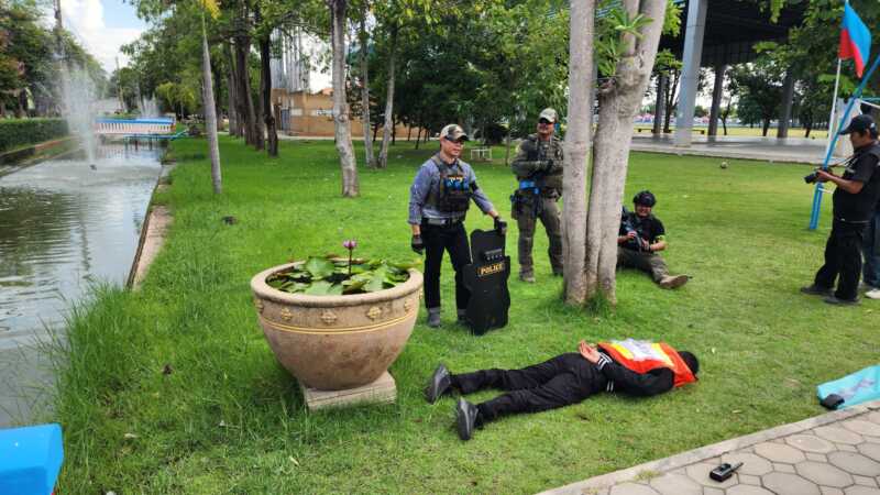 โรงเรียนสิงห์บุรีซักซ้อมแผนเผชิญเหตุ “หนี–ซ่อน–สู้” เตรียมพร้อมรับมือเหตุความรุนแรงในสถานศึกษา